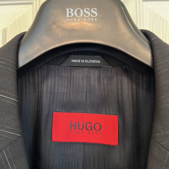 Men’s Suit Hugo by Hugo Boss Black with White Striping Detail - Picture 2 of 13
